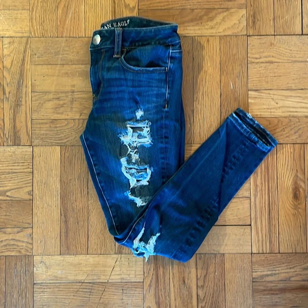 American Eagle Ripped Skinny Jeans - Picture 1 of 3